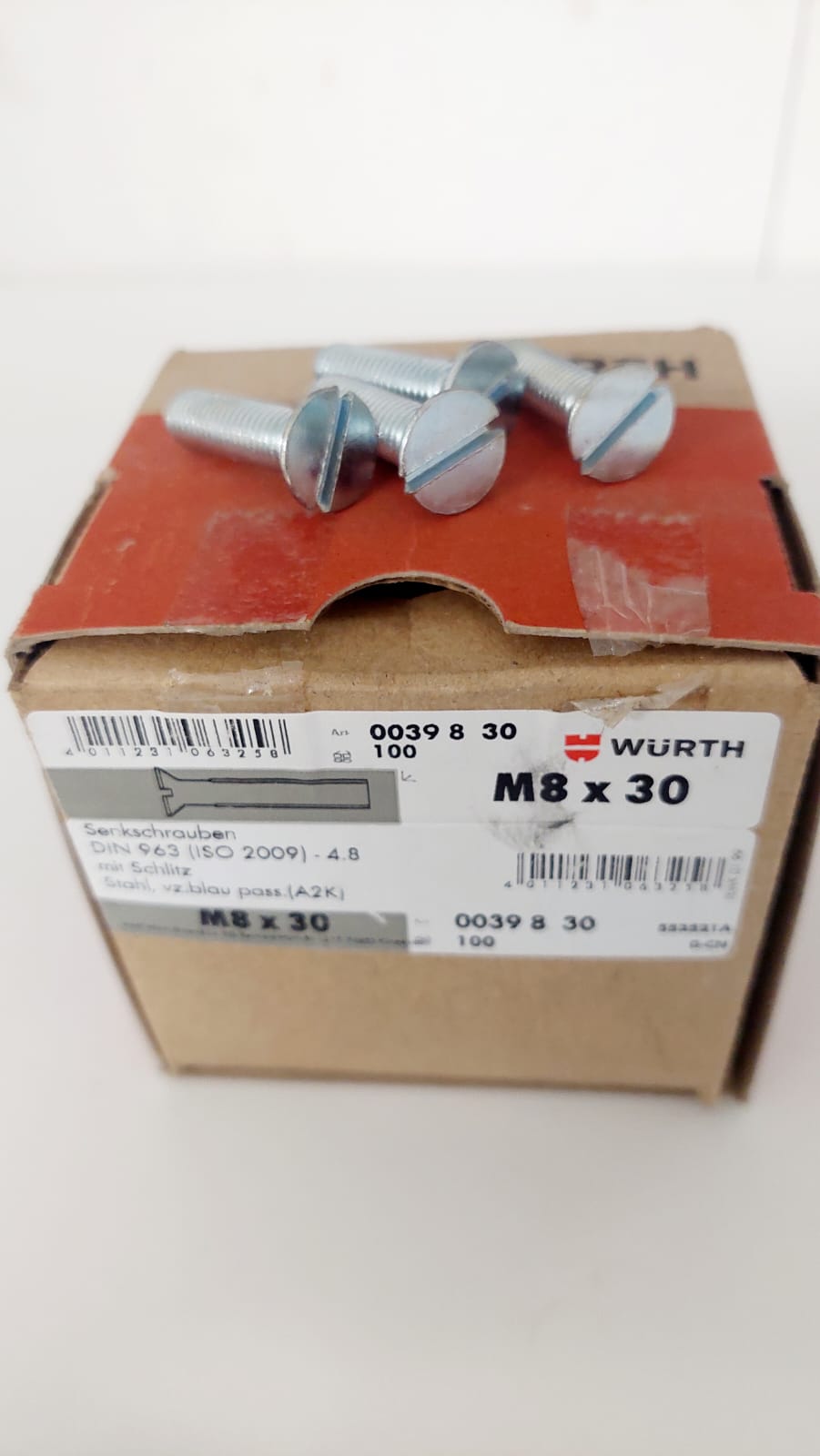Slotted countersunk screw M8x30