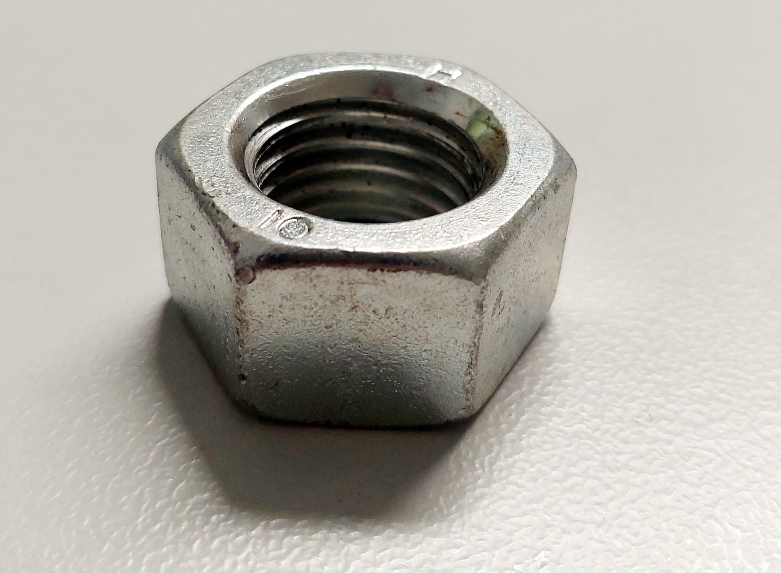 Sechskantmutter M24 ISO 4032, TzN