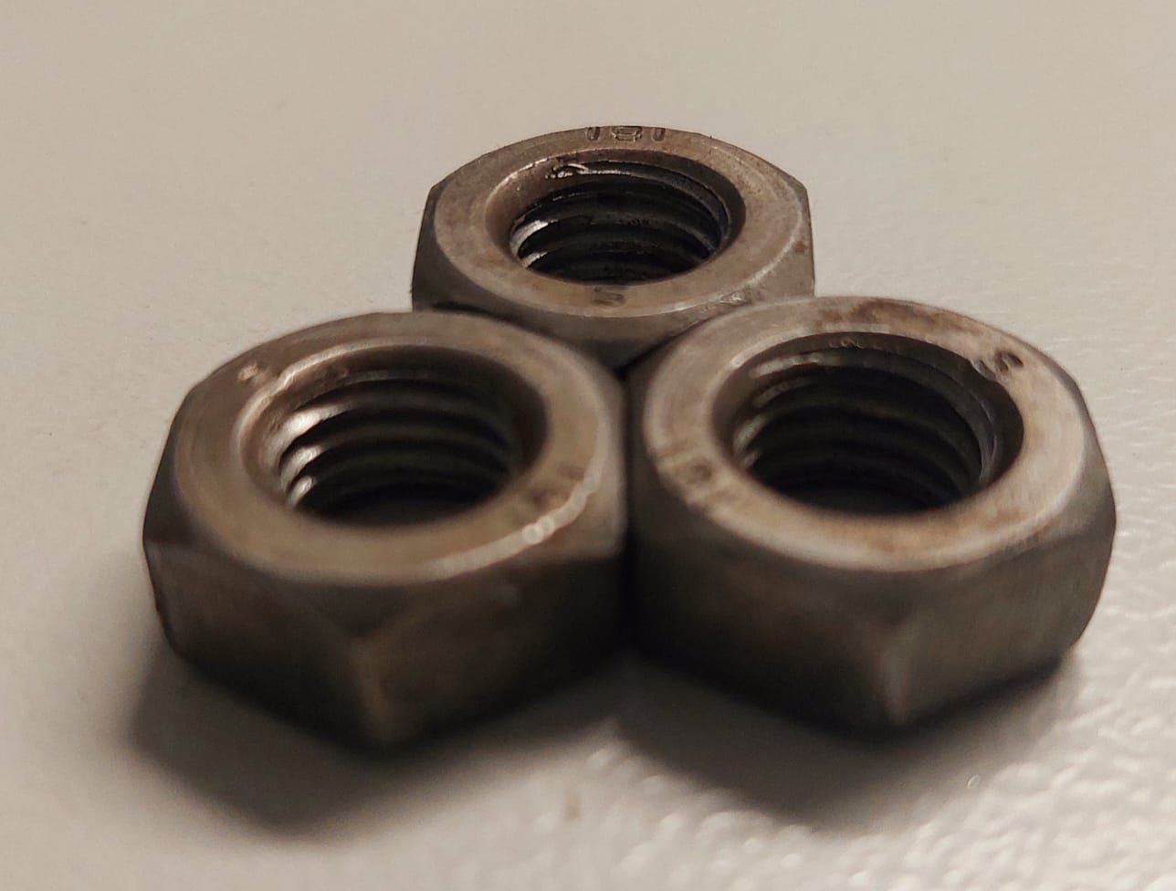 Sechskantmutter M10, blank