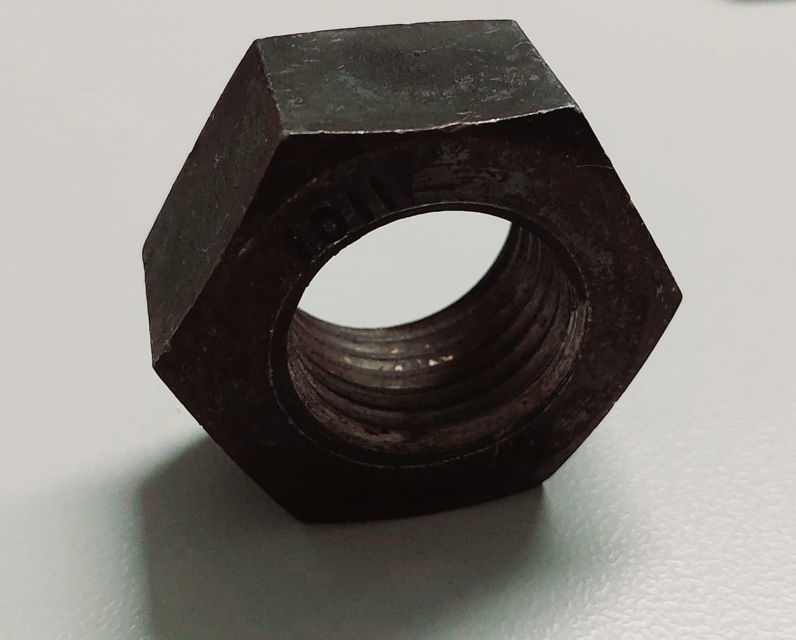 Sechskantmutter M33, schwarz